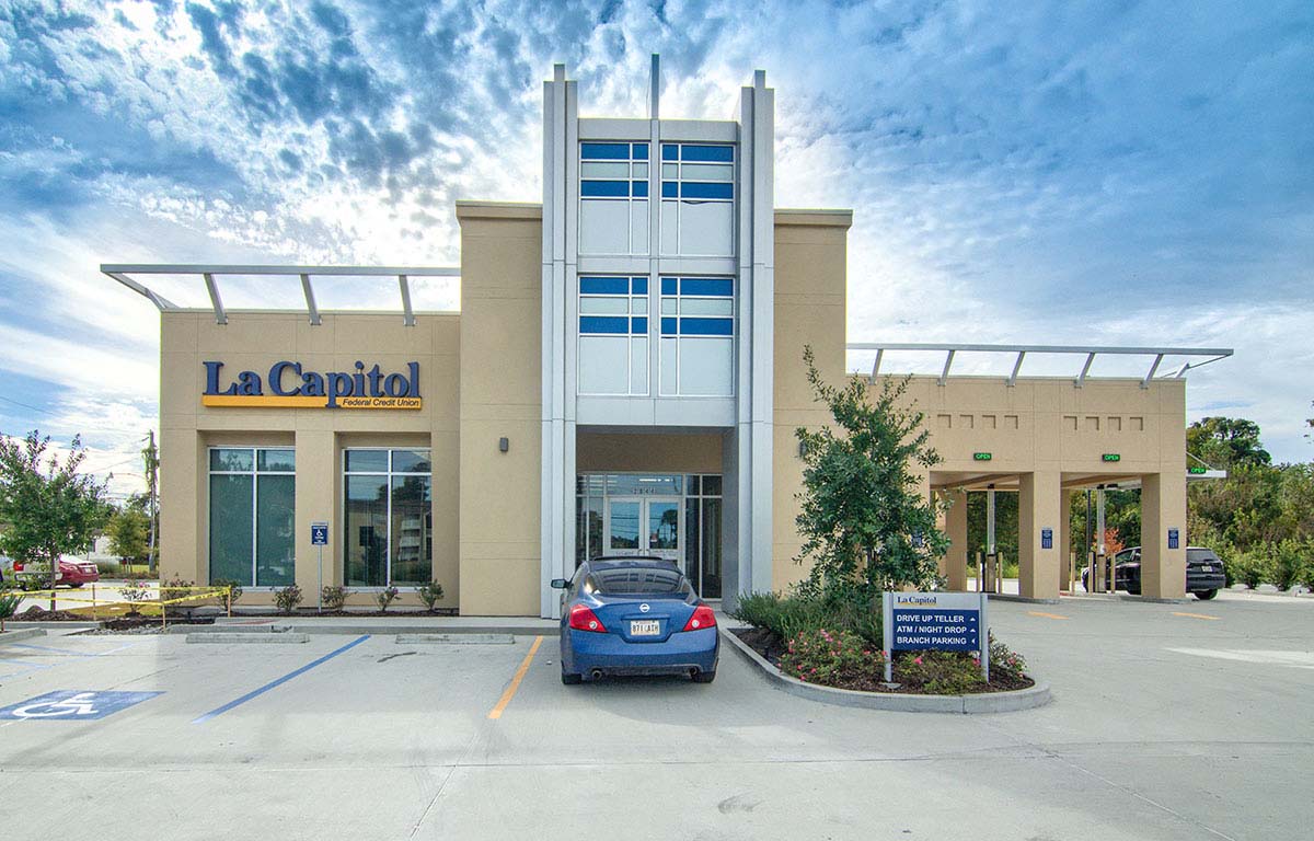 Project - La Capitol FCU - Harvey, LA - Storefront, Entrances - 2017